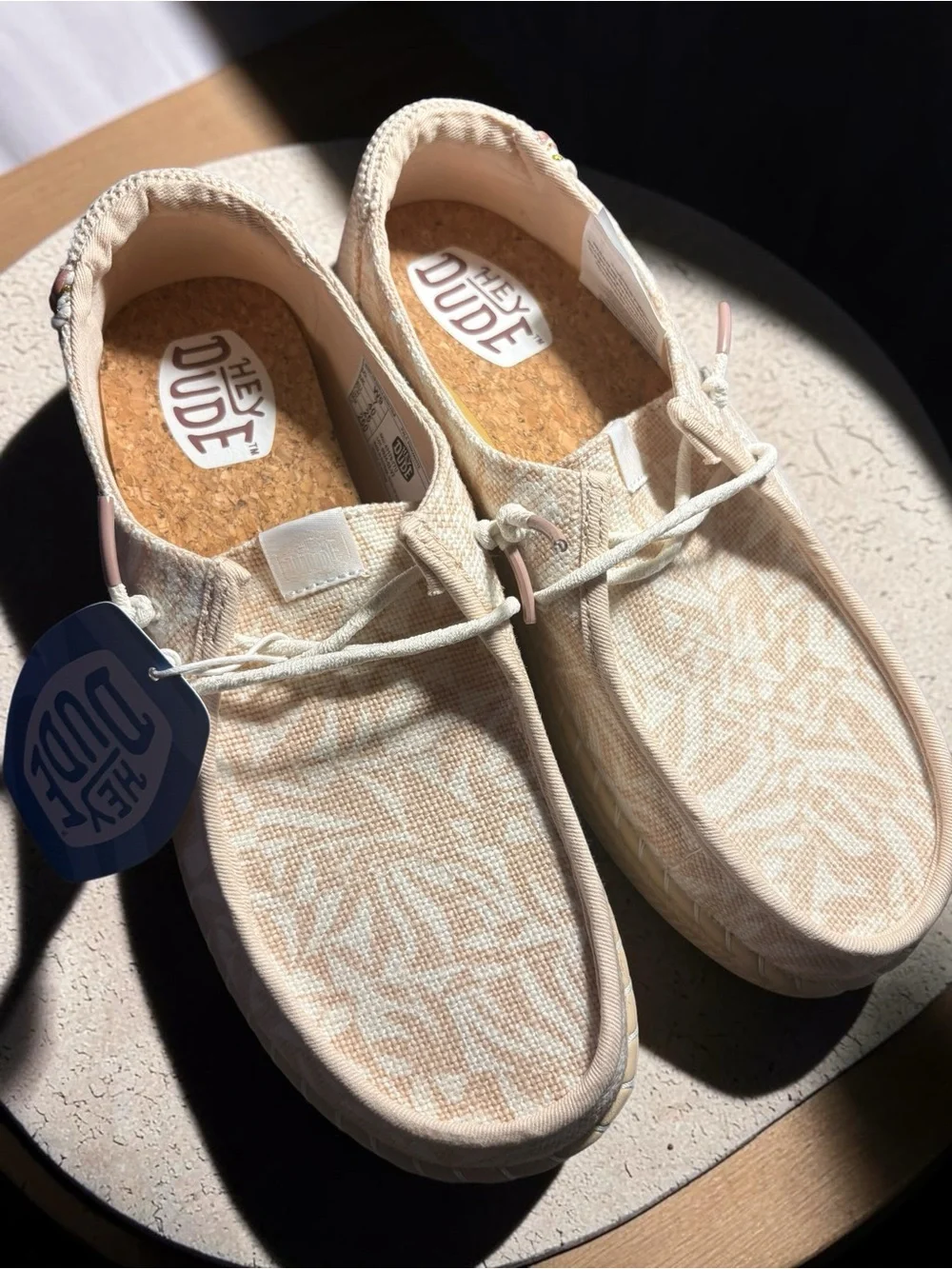 Hey Dude Women's Light Beige Patterned Espadrille Slip-Ons NWT size 9